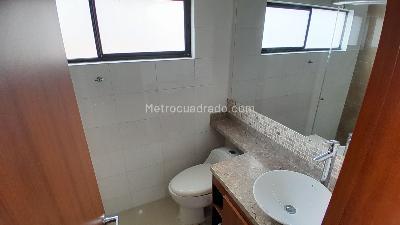 Casa de 3 alcobas en arriendo en Chía, 300 m² · foto 2 de 13