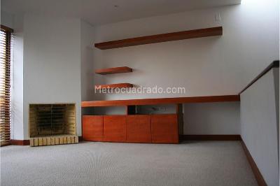 Casa de 3 alcobas en venta en Hacienda Fontanar, Cajicá, 435 m² · foto 2 de 7