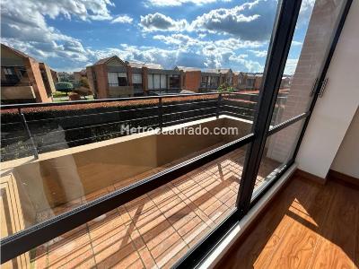 Casa de 4 alcobas en venta en Hacienda Fontanar, Chía, 242 m² · foto 14 de 19