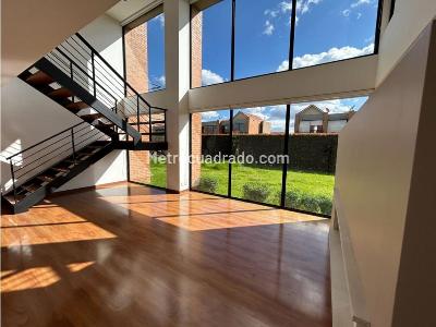 Casa de 4 alcobas en venta en Hacienda Fontanar, Chía, 242 m² · foto 17 de 19