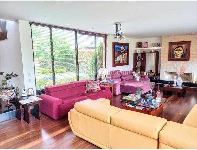 Casa de 3 alcobas en venta en Calahorra, Chía, 300 m² · foto 4 de 10