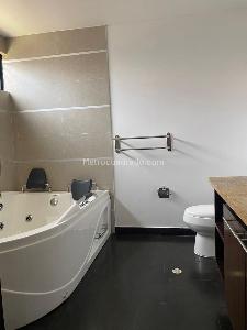 Casa de 4 alcobas en venta en Cerca De Piedra, Chía, 420 m² · foto 3 de 20