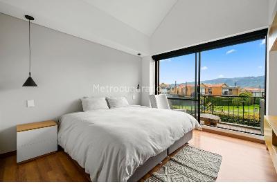 Casa de 3 alcobas en venta en Calahorra, Chía, 250 m² · foto 11 de 12