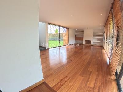 Casa de 3 alcobas en venta en Calahorra, Chía, 252 m² · foto 16 de 20