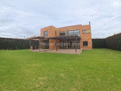 Casa de 3 alcobas en venta en Calahorra, Chía, 252 m² · foto 9 de 20