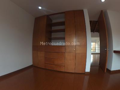 Casa de 3 alcobas en venta en Calahorra, Chía, 252 m² · foto 4 de 20