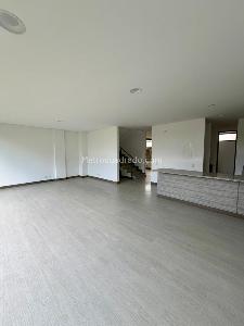 Casa de 3 alcobas en venta en El Molino, Cajicá, 289 m² · foto 15 de 20