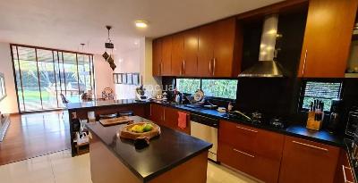 Casa de 5 alcobas en arriendo en Calahorra, Chía, 304 m² · foto 11 de 18