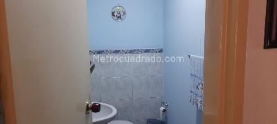 Apartamento de 5 alcobas en venta en Belen Rosales, Medellín, 219 m² · foto 9 de 14