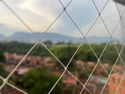 Apartamento de 3 alcobas en venta en Belen Loma De Los Bernal, Medellín, 78 m² · foto 6 de 14