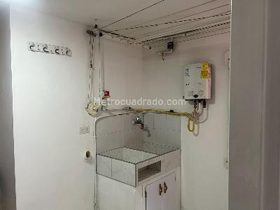 Apartamento de 3 alcobas en venta en Belen Loma De Los Bernal, Medellín, 78 m² · foto 8 de 14