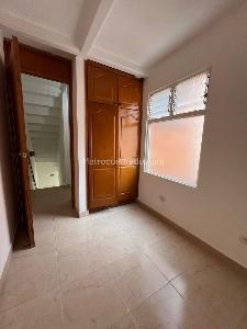 Casa de 4 alcobas en venta en Rodeo Alto, Medellín, 77 m² · foto 8 de 18