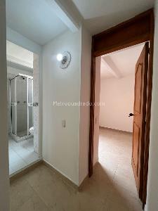 Casa de 4 alcobas en venta en Rodeo Alto, Medellín, 77 m² · foto 2 de 18