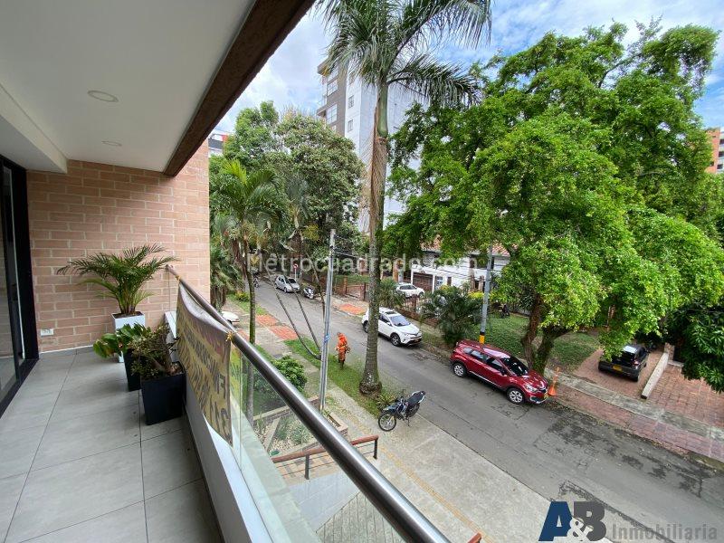Spacious 3BR Apartment in Belen La Palma