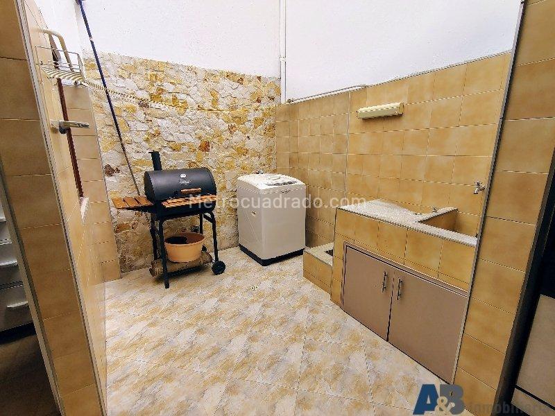 Casa en Venta, Poblado, Medellín - Więcej