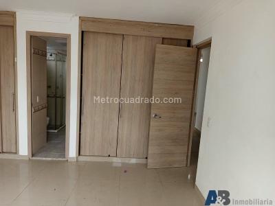 Apartamento en arriendo en Santa Maria De Los Angeles, Medellín · foto 6 de 19