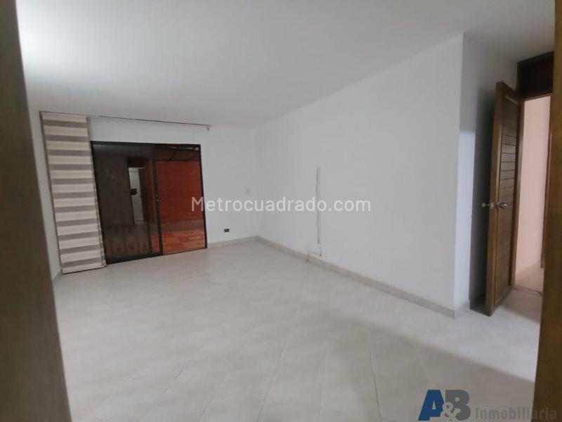 4BR Apartment for Rent in El Poblado (Near Av. Las Vegas) - 2