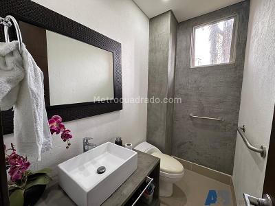 Casa de 4 alcobas en venta en La Doctora, Sabaneta, 470 m² · foto 13 de 20