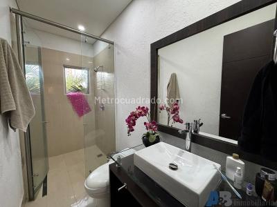Casa de 4 alcobas en venta en La Doctora, Sabaneta, 470 m² · foto 14 de 20