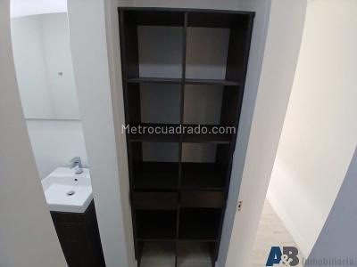 Casa de 3 alcobas en arriendo en Loma Del Chocho, Envigado, 270 m² · foto 19 de 20