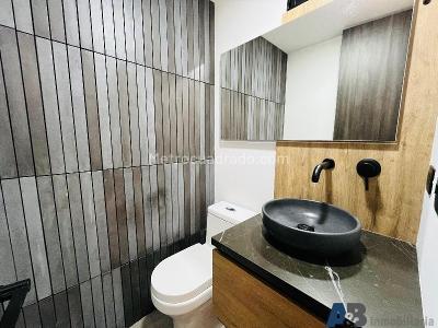 Casa de 3 alcobas en arriendo en El Escobero, Envigado, 310 m² · foto 9 de 20
