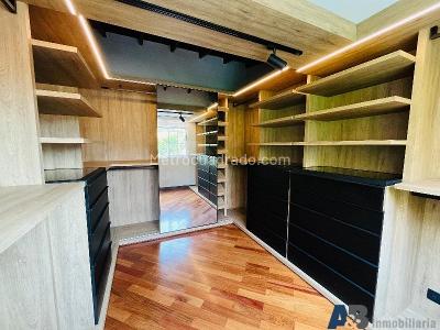 Casa de 3 alcobas en arriendo en El Escobero, Envigado, 310 m² · foto 14 de 20