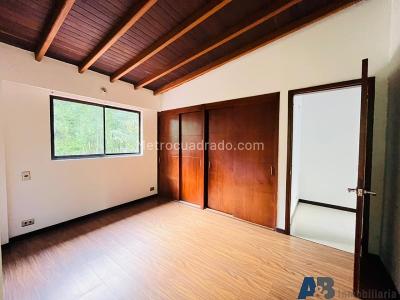 Casa de 4 alcobas en venta en El Salado, Envigado, 400 m² · foto 13 de 20