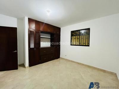 Casa de 4 alcobas en venta en El Salado, Envigado, 400 m² · foto 17 de 20