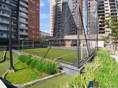 Apartamento de 3 alcobas en venta en San German, Medellín, 119 m² · foto 18 de 19