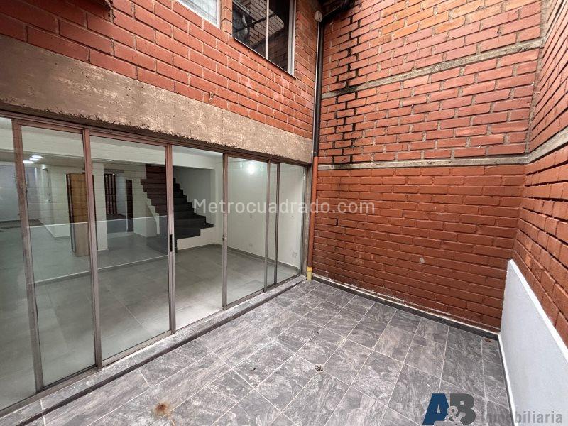 3BR House in Guayabal with Spacious Layout - 4