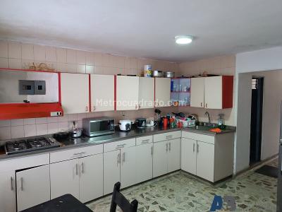 Apartamento de 4 alcobas en venta en Buenos Aires, Medellín, 154 m² · foto 6 de 20