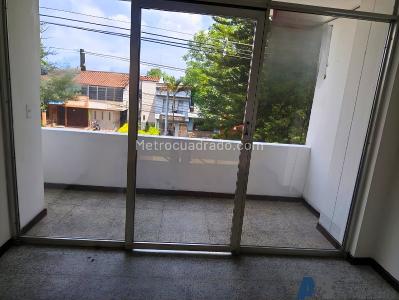 Apartamento de 5 alcobas en arriendo en Santa Monica, Medellín, 440 m² · foto 5 de 20