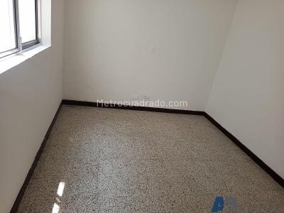 Apartamento de 5 alcobas en arriendo en Santa Monica, Medellín, 440 m² · foto 6 de 20