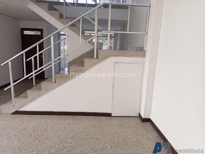 Apartamento de 5 alcobas en arriendo en Santa Monica, Medellín, 440 m² · foto 14 de 20
