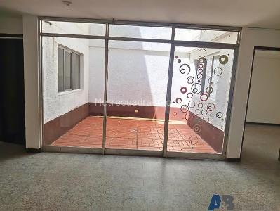 Apartamento de 5 alcobas en arriendo en Santa Monica, Medellín, 440 m² · foto 17 de 20