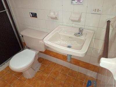 Apartamento de 5 alcobas en arriendo en Santa Monica, Medellín, 440 m² · foto 20 de 20