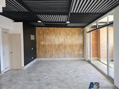 Apartamento en venta en Alto De Las Flores, Sabaneta · foto 2 de 16