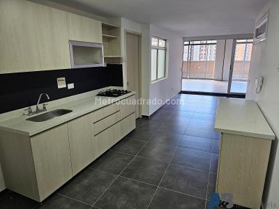 Apartamento en venta en Alto De Las Flores, Sabaneta · foto 8 de 16