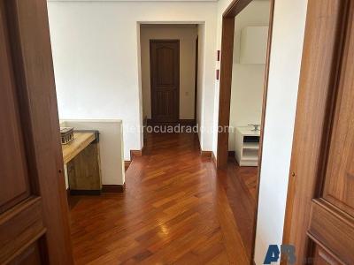Casa de 4 alcobas en venta en El Poblado, Medellín, 406 m² · foto 8 de 20