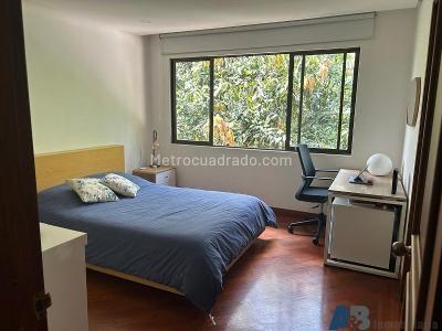 Casa de 4 alcobas en venta en El Poblado, Medellín, 406 m² · foto 11 de 20