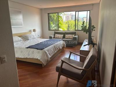 Casa de 4 alcobas en venta en El Poblado, Medellín, 406 m² · foto 14 de 20