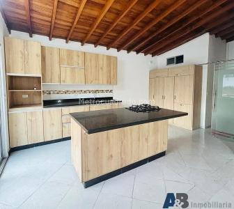Apartamento de 3 alcobas en venta en Laureles, Medellín, 117 m² · foto 8 de 20