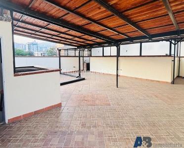 Apartamento de 3 alcobas en venta en Laureles, Medellín, 117 m² · foto 19 de 20