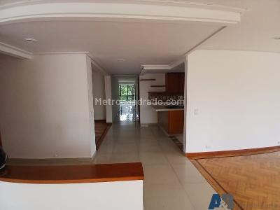 Apartamento de 3 alcobas en venta en El Poblado, Medellín, 200 m² · foto 9 de 20