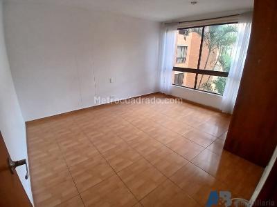 Apartamento de 3 alcobas en venta en El Poblado, Medellín, 200 m² · foto 18 de 20