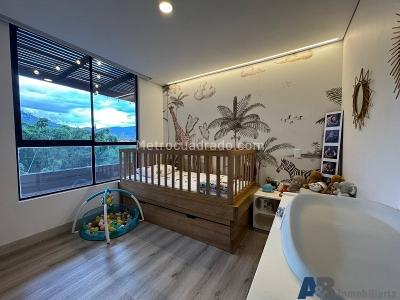 Apartamento de 2 alcobas en venta en Loma De Las Brujas, Envigado, 116 m² · foto 15 de 18