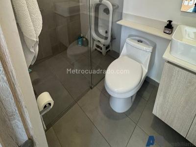 Apartamento de 2 alcobas en venta en Loma De Las Brujas, Envigado, 116 m² · foto 18 de 18