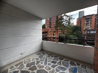 Apartamento de 4 alcobas en venta en El Poblado, Medellín, 145 m² · foto 18 de 20