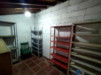 Casa de 3 alcobas en venta en Buenos Aires, Medellín, 220 m² · foto 20 de 20