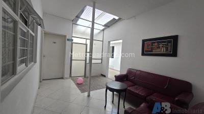 Casa de 3 alcobas en venta en Buenos Aires, Medellín, 116 m² · foto 10 de 16